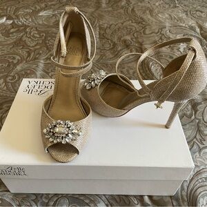 Badgley Mischka gold/silver heels size 7